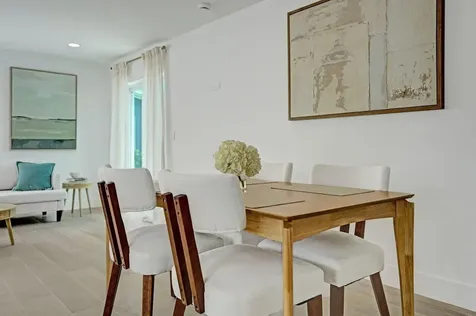126 Sw 7th Avenue Delray Beach FL 33444