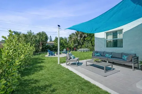 126 Sw 7th Avenue Delray Beach FL 33444