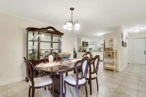 5924 Se Orange Blossom Trail Hobe Sound FL 33455