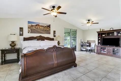 5924 Se Orange Blossom Trail Hobe Sound FL 33455