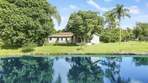 5924 Se Orange Blossom Trail Hobe Sound FL 33455