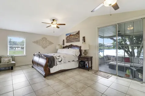 5924 Se Orange Blossom Trail Hobe Sound FL 33455