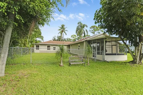 5924 Se Orange Blossom Trail Hobe Sound FL 33455
