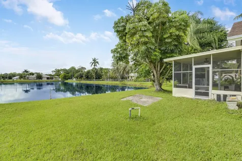 5924 Se Orange Blossom Trail Hobe Sound FL 33455