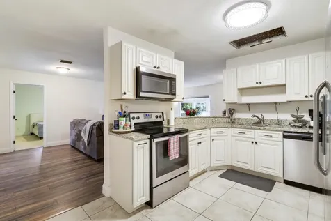 5924 Se Orange Blossom Trail Hobe Sound FL 33455