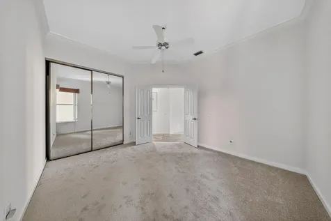 111 Nw Bentley Circle Port Saint Lucie FL 34986