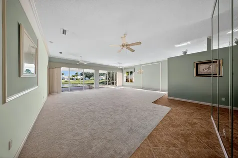 111 Nw Bentley Circle Port Saint Lucie FL 34986
