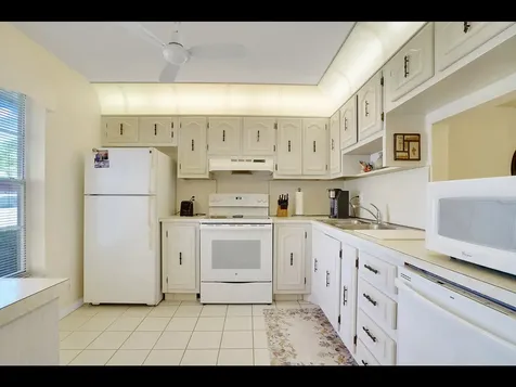 701 Laconia Circle Lake Worth FL 33467