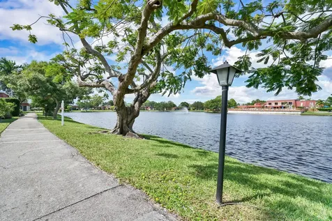 701 Laconia Circle Lake Worth FL 33467