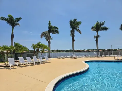 6020 Spring Lake Terrace Fort Pierce FL 34951