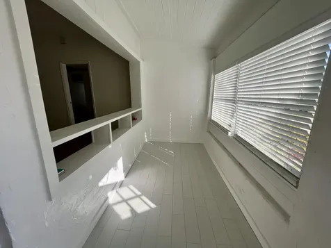 1205 S Lake Drive Lantana FL 33462