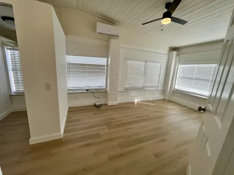1205 S Lake Drive Lantana FL 33462