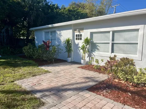 1205 S Lake Drive Lantana FL 33462