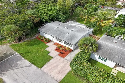 1205 S Lake Drive Lantana FL 33462