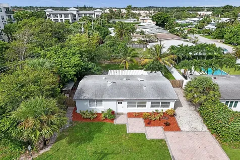 1205 S Lake Drive Lantana FL 33462