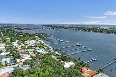 1205 S Lake Drive Lantana FL 33462