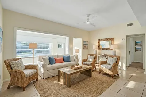 1205 S Lake Drive Lantana FL 33462
