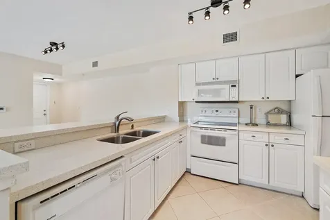 260 Village Boulevard Tequesta FL 33469