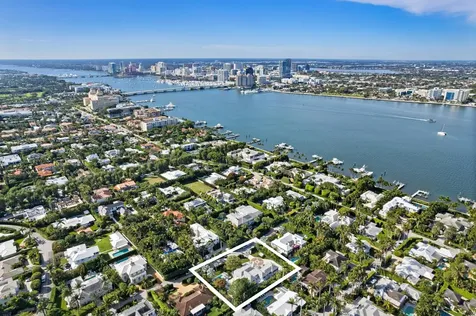 239 Emerald Lane Palm Beach FL 33480