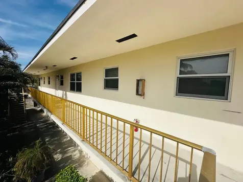 1609 S Federal Highway Lake Worth Beach FL 33460