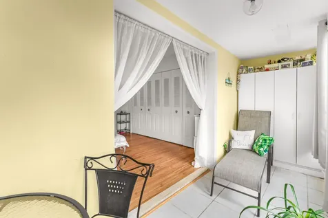 309 Sheffield M West Palm Beach FL 33417