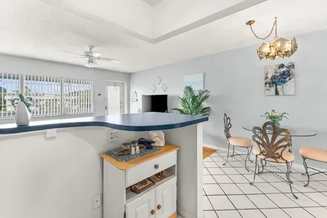 309 Sheffield M West Palm Beach FL 33417