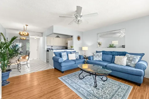 309 Sheffield M West Palm Beach FL 33417