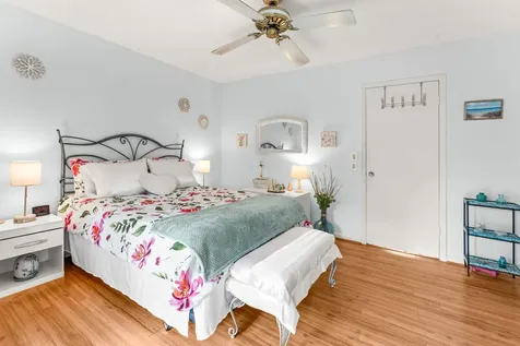 309 Sheffield M West Palm Beach FL 33417