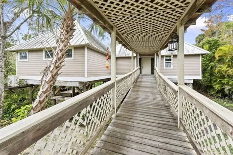 4856 River Place Fort Pierce FL 34982