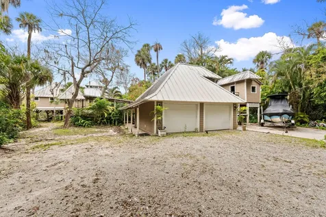 4856 River Place Fort Pierce FL 34982