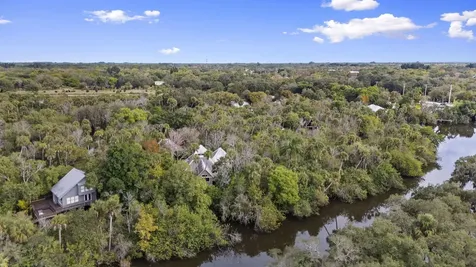 4856 River Place Fort Pierce FL 34982