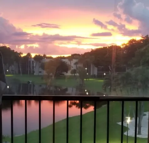 5130 Las Verdes Circle Delray Beach FL 33484