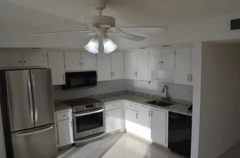 5130 Las Verdes Circle Delray Beach FL 33484