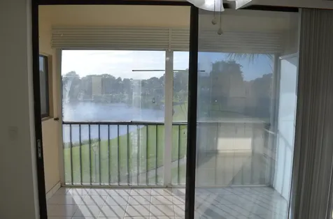 5130 Las Verdes Circle Delray Beach FL 33484