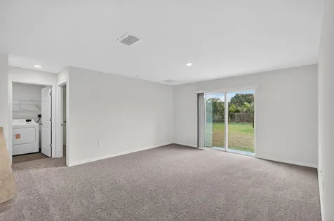 2121 SE Mandrake Circle Port Saint Lucie FL 34952