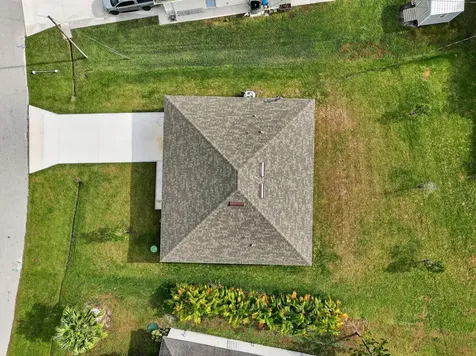 2121 SE Mandrake Circle Port Saint Lucie FL 34952