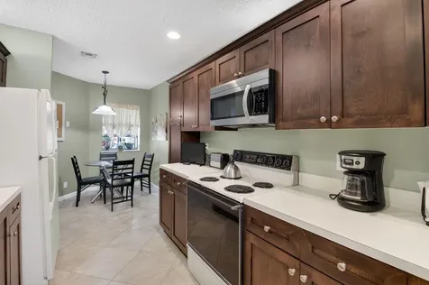 5374 Venetia Court Boynton Beach FL 33437