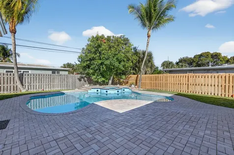 467 NE 31st Street Boca Raton FL 33431