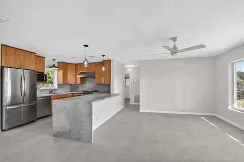 467 NE 31st Street Boca Raton FL 33431