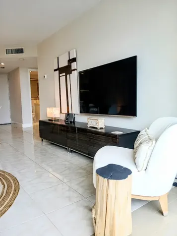 1830 Embassy Drive West Palm Beach FL 33401