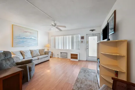 185 Andover West Palm Beach FL 33417