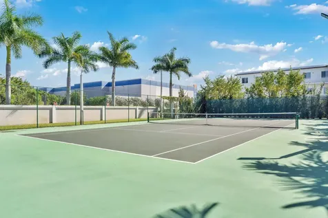 10220 NW 63rd Terrace Doral FL 33178