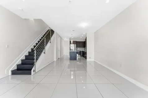 10220 NW 63rd Terrace Doral FL 33178