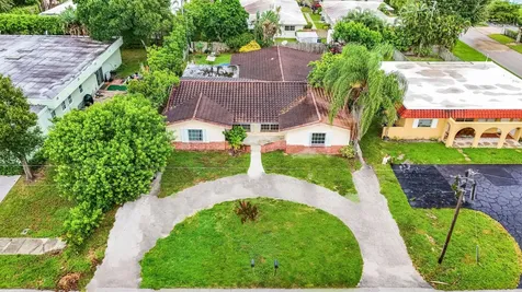 685 Ipswich Street Boca Raton FL 33487