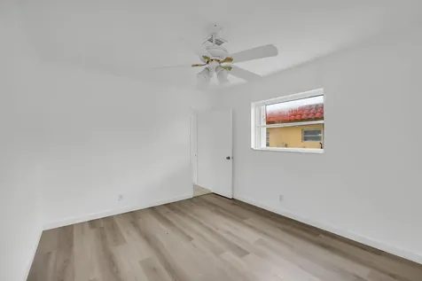 685 Ipswich Street Boca Raton FL 33487