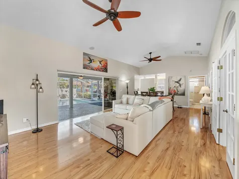 1149 Se Cambridge Drive Port Saint Lucie FL 34952