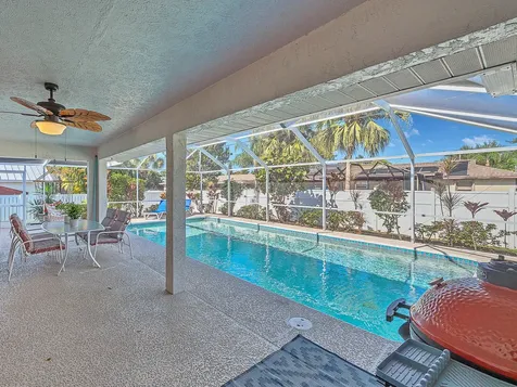 1149 Se Cambridge Drive Port Saint Lucie FL 34952