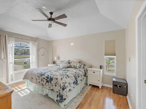 1149 Se Cambridge Drive Port Saint Lucie FL 34952
