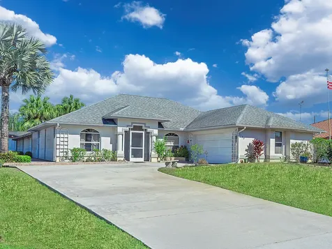 1149 Se Cambridge Drive Port Saint Lucie FL 34952
