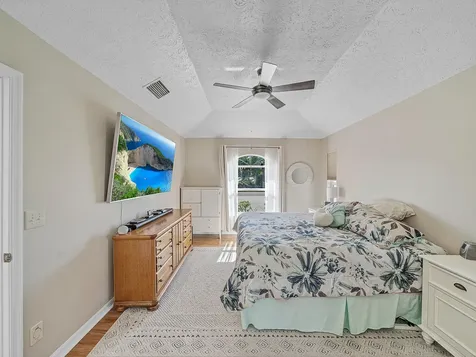 1149 Se Cambridge Drive Port Saint Lucie FL 34952